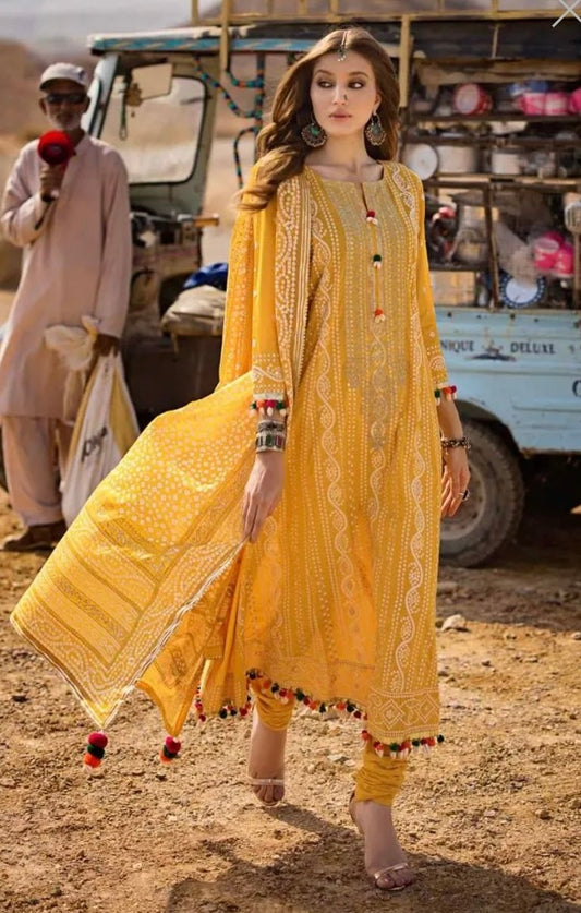 < GulAhmed > 3PC Embroidered Printed Lawn Stitched Suit with Gold Lacquer Printed Chiffon Dupatta [ #B9 ]