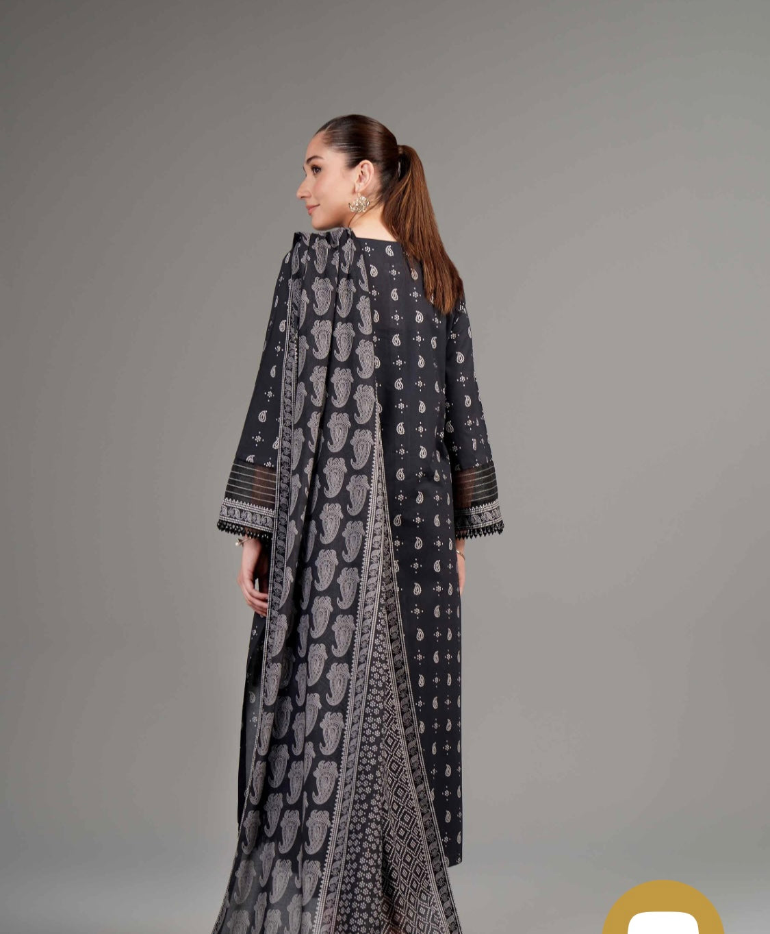 < Nishat > 3PC Printed Lawn Stitched Suit with Printed Voile Dupatta & Solid Cambric Trousers [ #M2 ] SIZE S