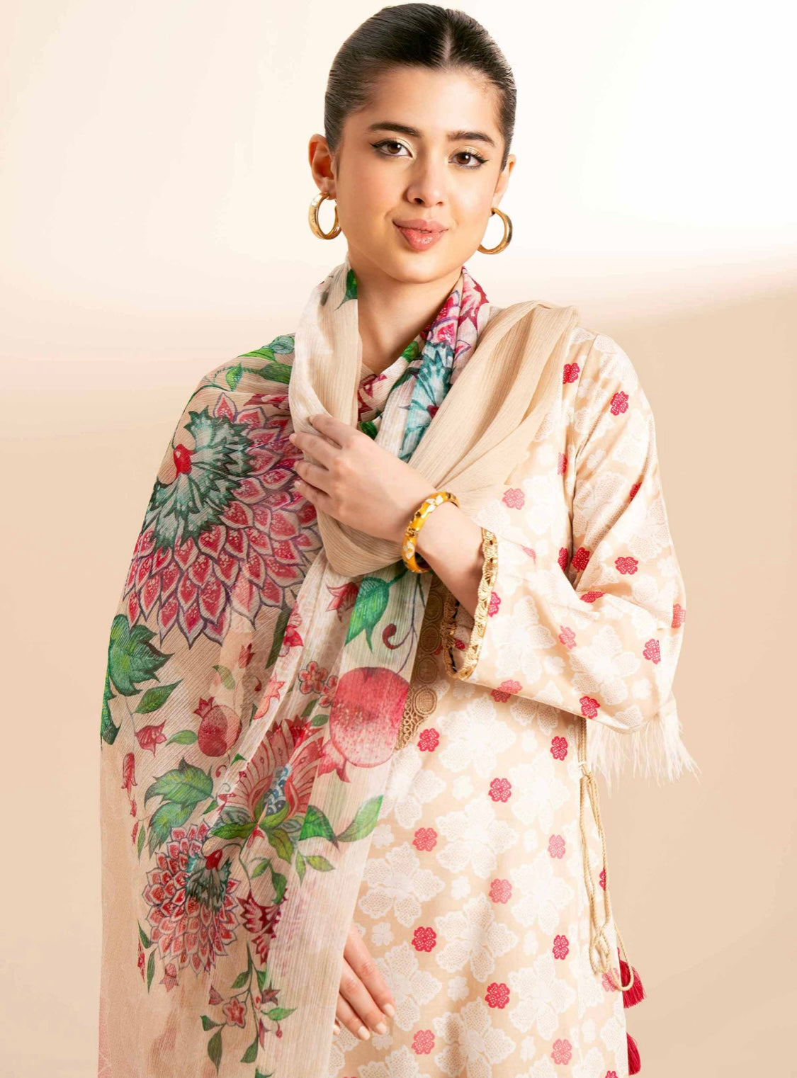 < Nishat > 3PC Floral & Laces Printed Style Super Fine Lawn Stitched Suit with Digital Printed Crinkle Chiffon Dupatta & Printed Cambric Trousers [ #N7 ] SIZE L