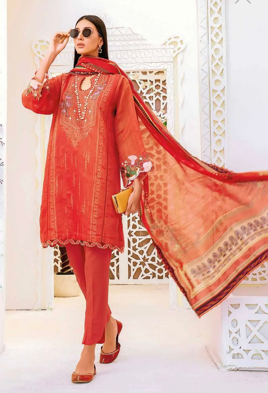 < GulAhmed > 3PC Embroidered Cotton Stitched Suit With Zari Dupatta [ #J4 ] SIZE M